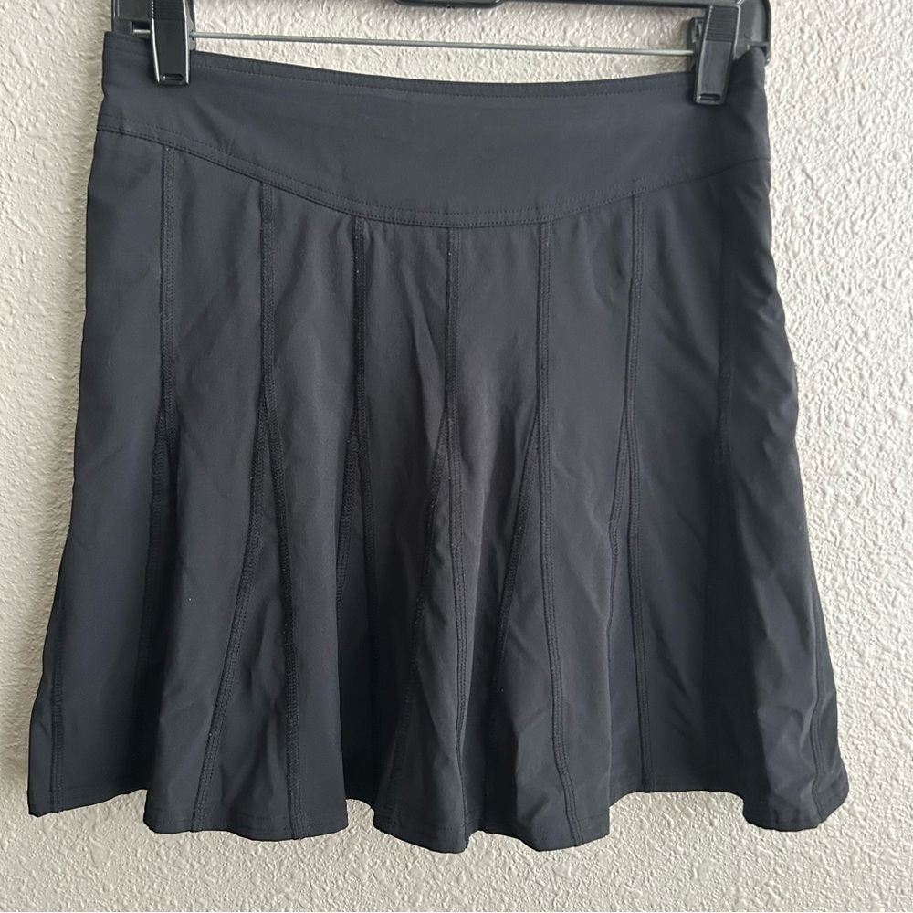 Athleta Black Pleated tennis‎ skort skirt with shorts